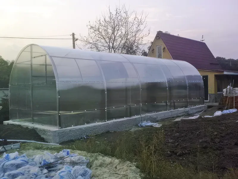 Нестандартна зимова теплиця 3,6 х 3,2м