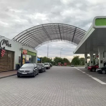 Стільниковий полікарбонат 10 мм UNAPLAST